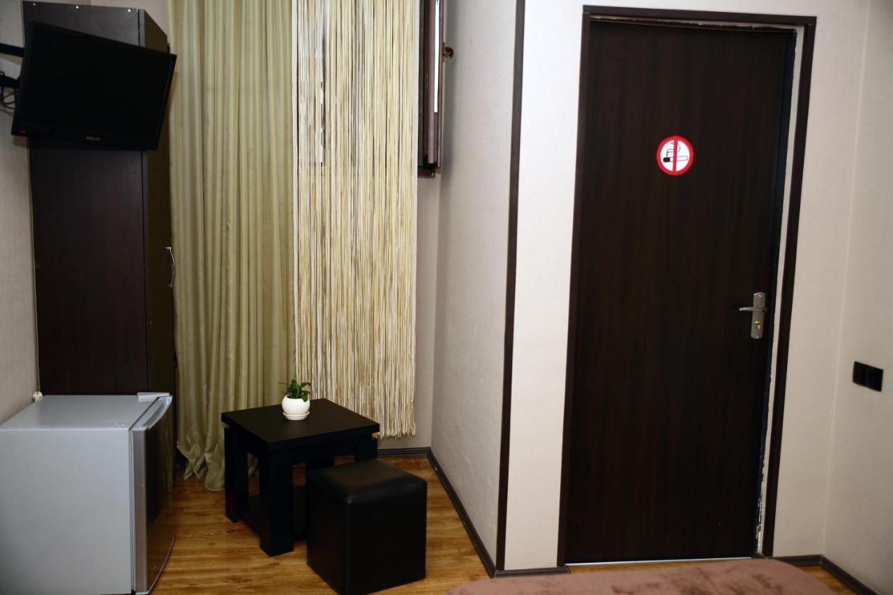 Hotel Richard Tbilisi Exteriör bild