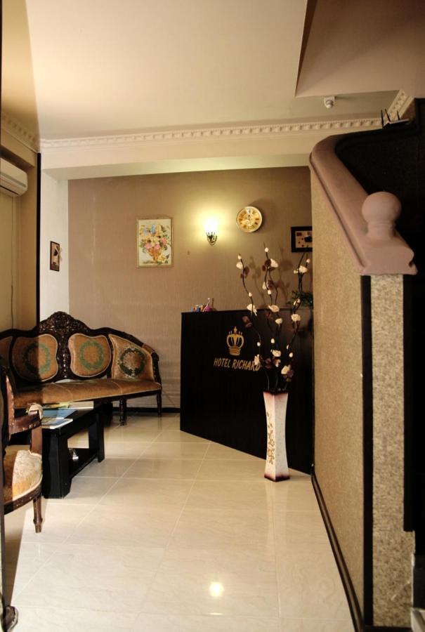 Hotel Richard Tbilisi Exteriör bild